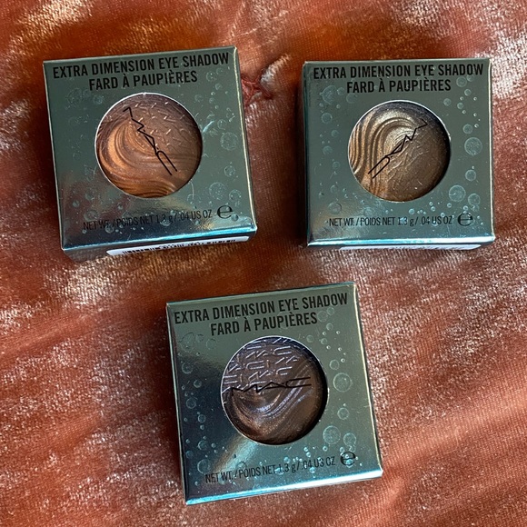 🌊SOLD💫MAC Extra Dimension Eyeshadow Lot NIB🌊 - Picture 3 of 4